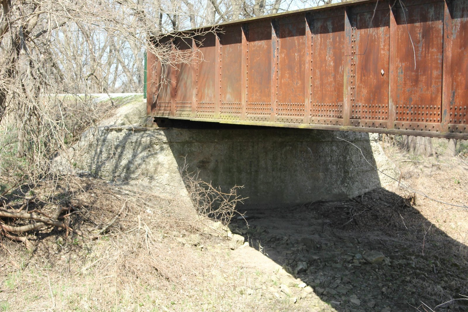 East abutment